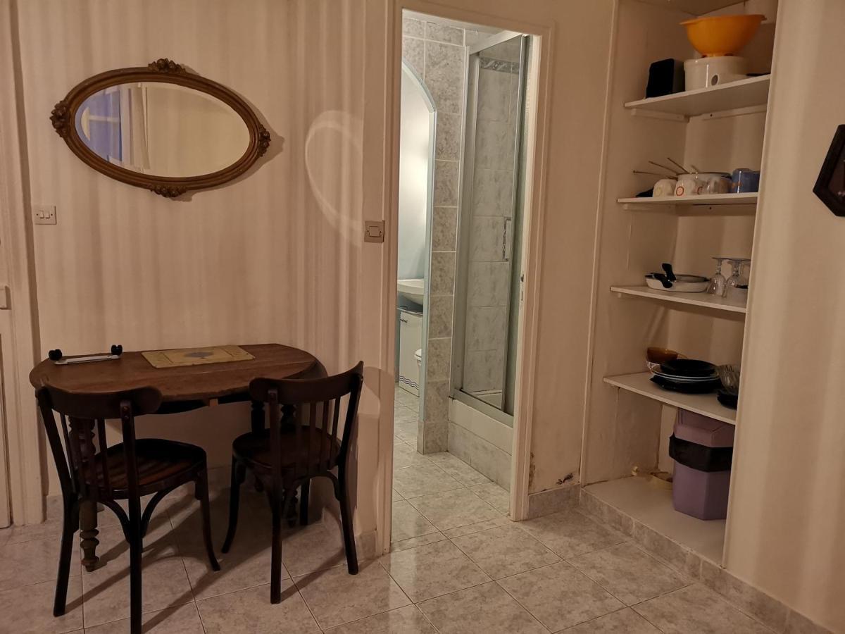 La Roseraie Lodeve Ngoại thất bức ảnh